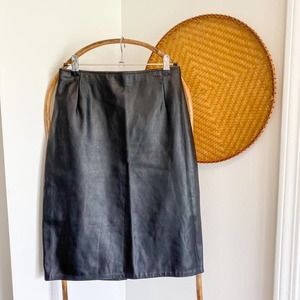 VINTAGE 100% leather black skirt high rise slit 8